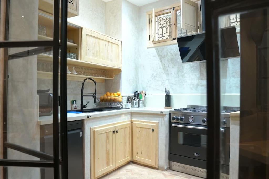 Riad Zhor Tanger - Medina Екстер'єр фото